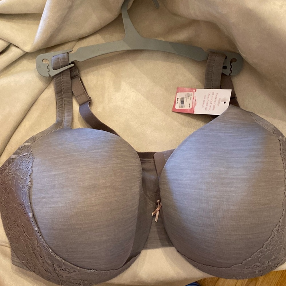 Cacique Bra Lightly Lined Full Coverage 46DD New With Tags